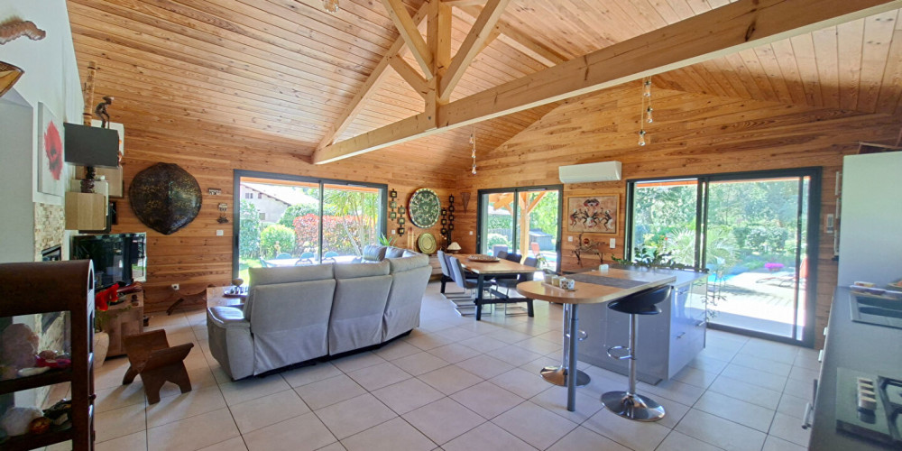 maison à ST MICHEL ESCALUS (40550)